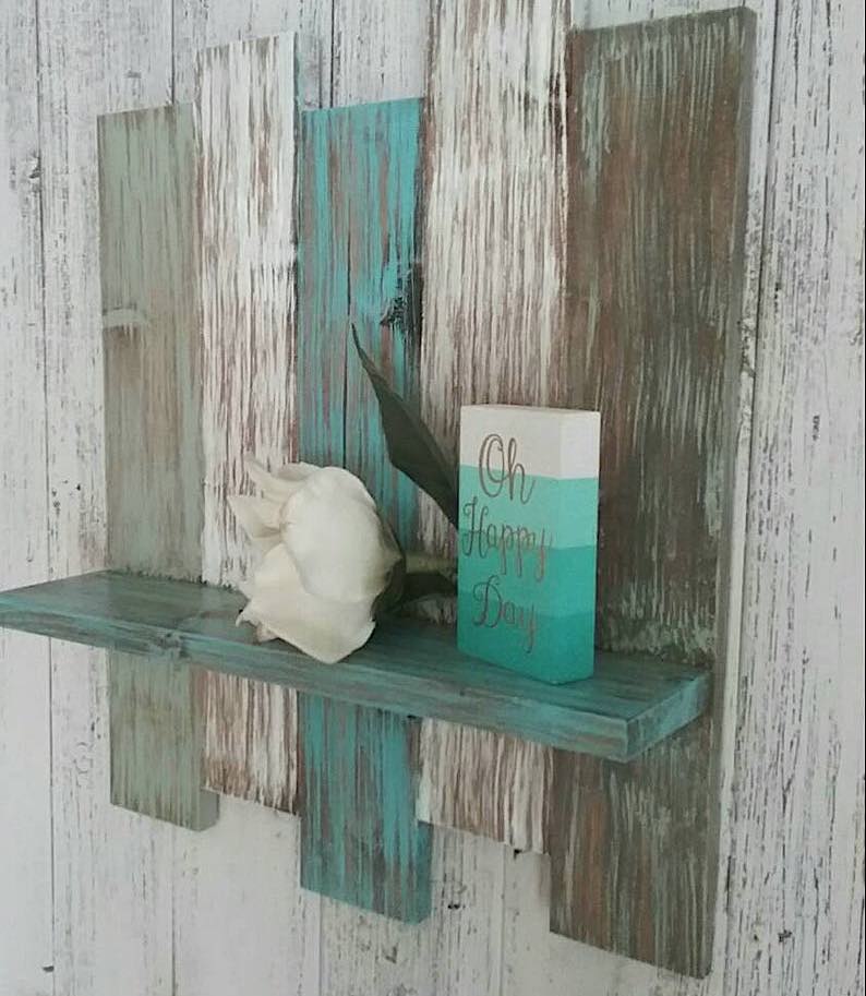 https://seashellmadness.com/images/coastal-bathroom-decor/coastal-bathroom-decor-teal-beach-house-shelf.jpg