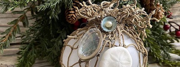 Beach Christmas Ornaments ~ for that Coastal Christmas vibe