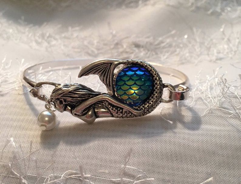 Silver deals mermaid bracelet