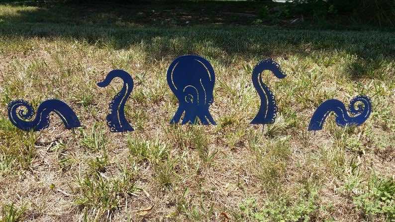 Octopus Metal Garden Art