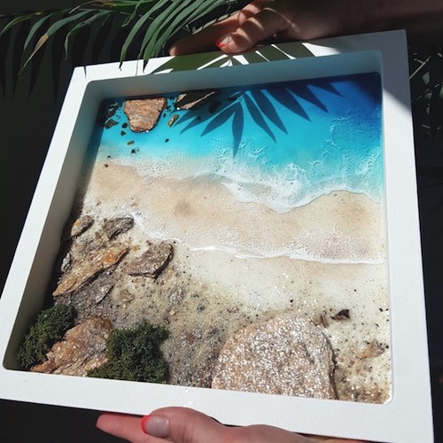 artist: Elena Zernova - 3d resin beach scene in shadowbox